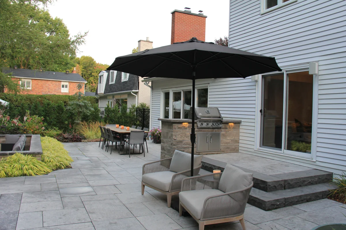 Chesswood outdoor kitchen, dining terrace and shaded seating