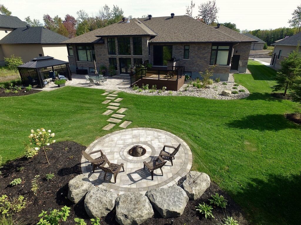 Backyard Landscaping by Jonathan Robert Landscapes in Ottawa